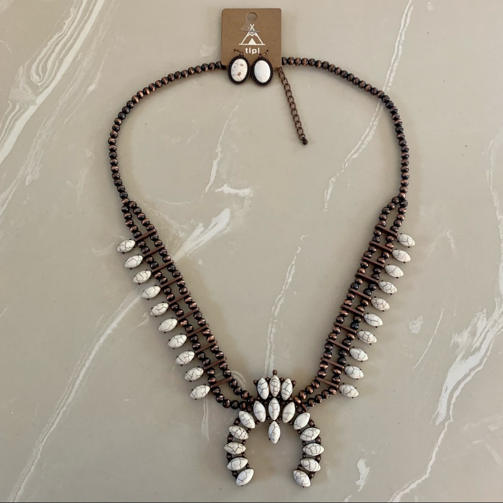 • NEW! Squash Blossom Jewelry Set • - Picture 14 of 14
